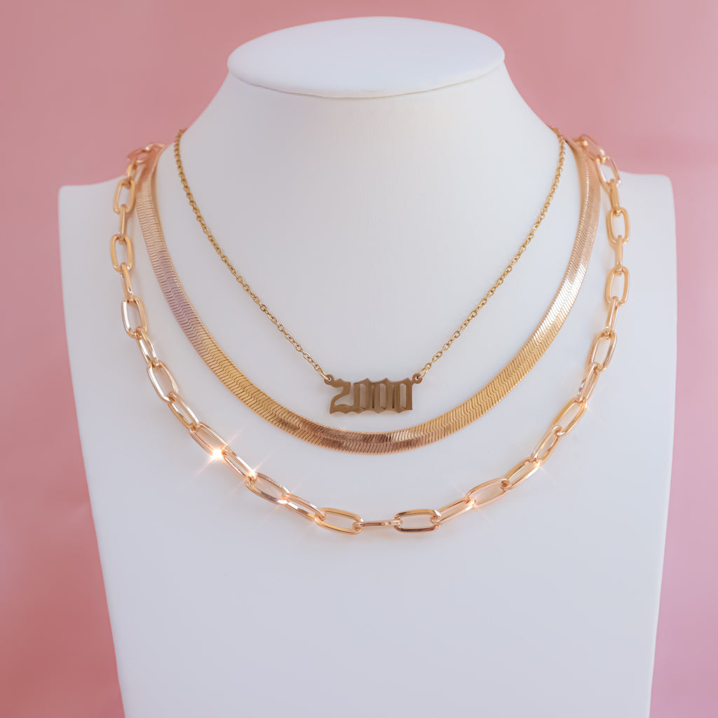BIRTH YEAR NECKLACE