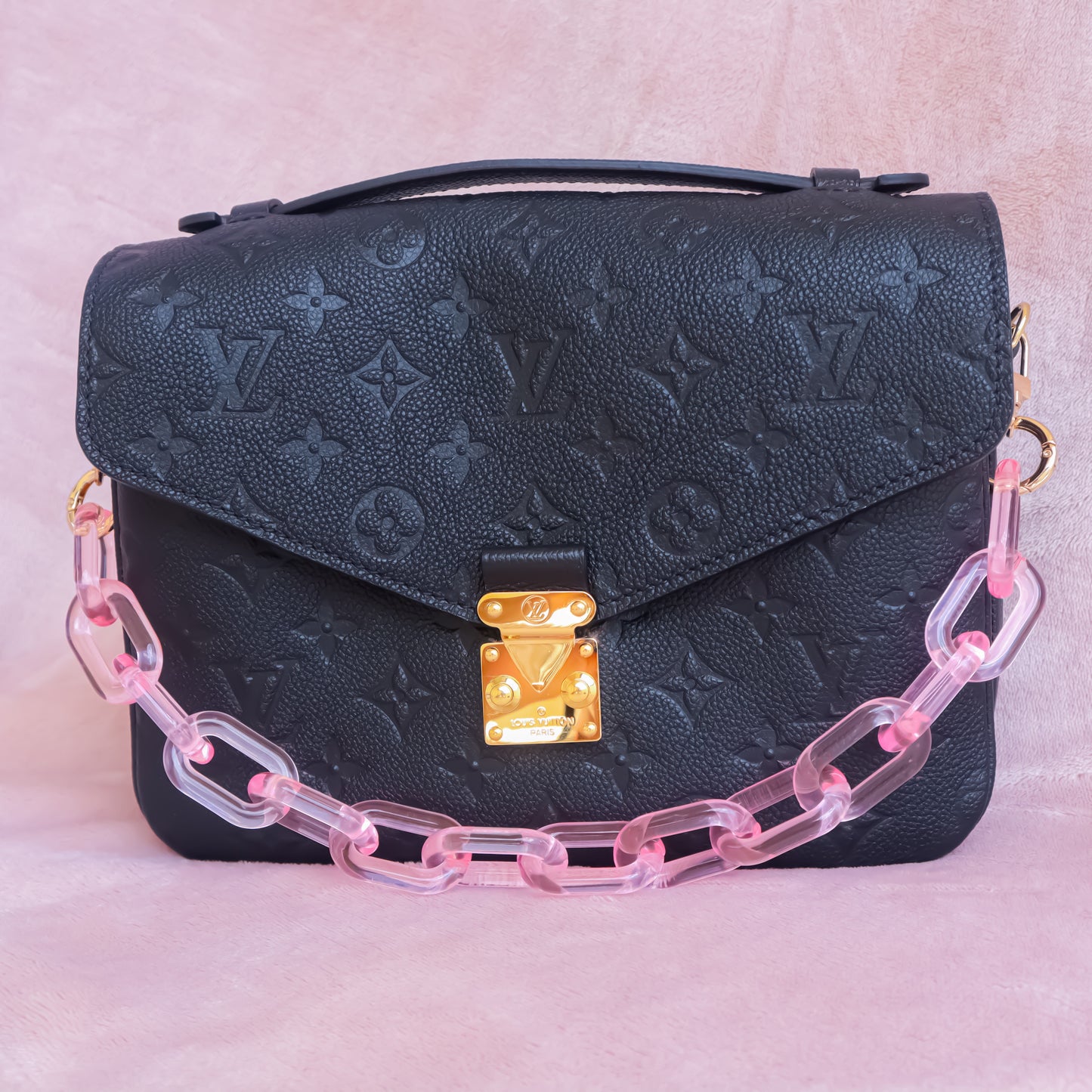 MILLIONAIRE BAG CHAINS