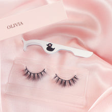 Load image into Gallery viewer, OLIVIA 3D MINK LASHES
