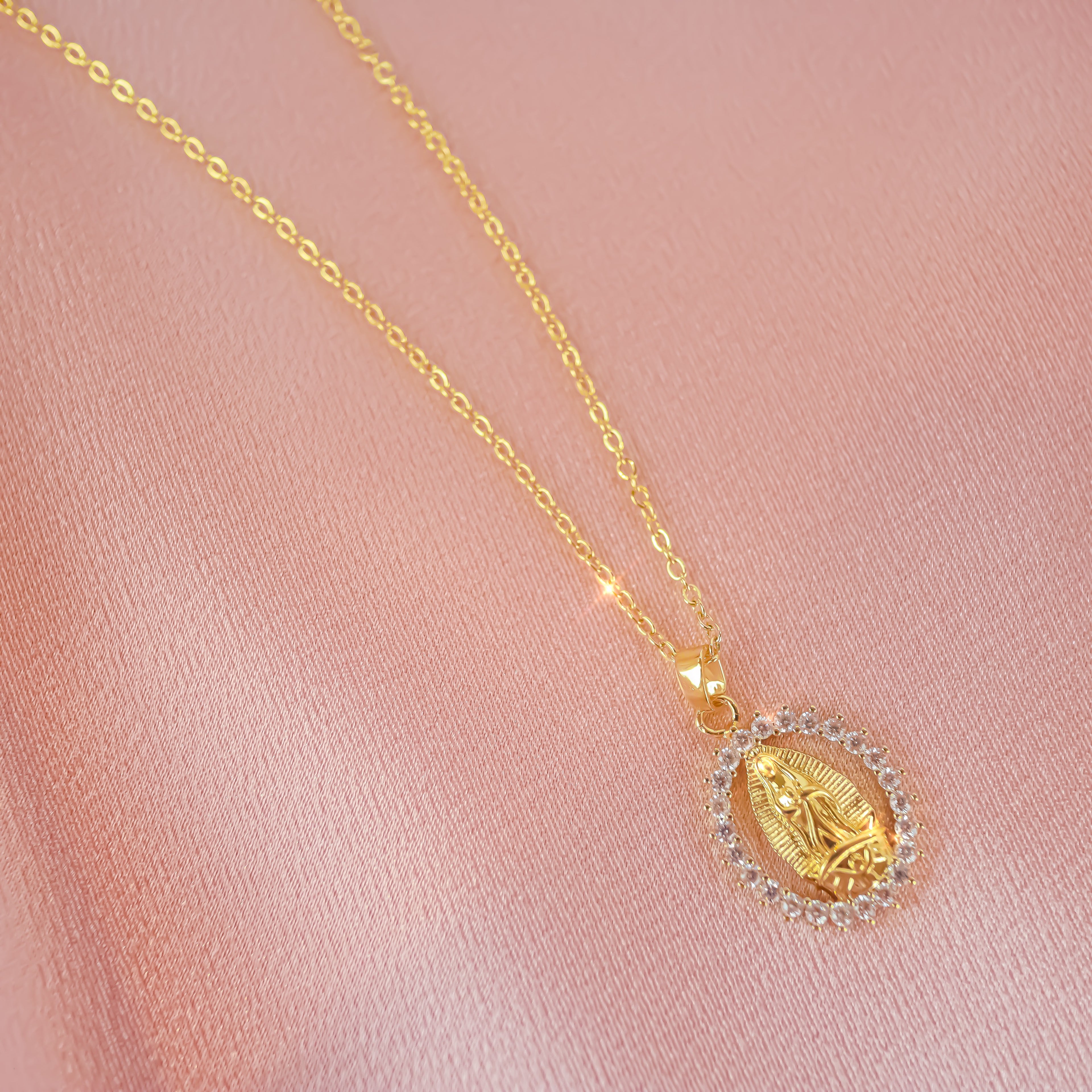 MOTHER MARY NECKLACE